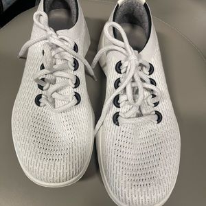 New*never worn ALLBIRDS*Women’s Tree Dasher 2 shoes